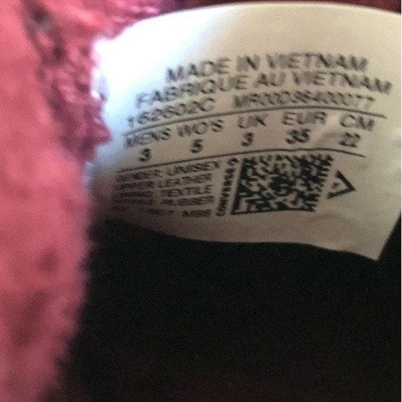 New Converse one star ox 162602C Men's Sz 3 Woman's 5
Burgundy Fur Street warmer - Picture 13 of 13